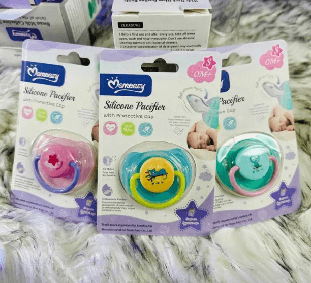 Momeasy Soft Silicone Pacifier with Safety Cap