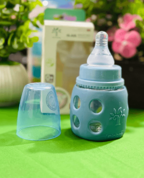 Baby Glass Feeder with Silicone Cover and Handle